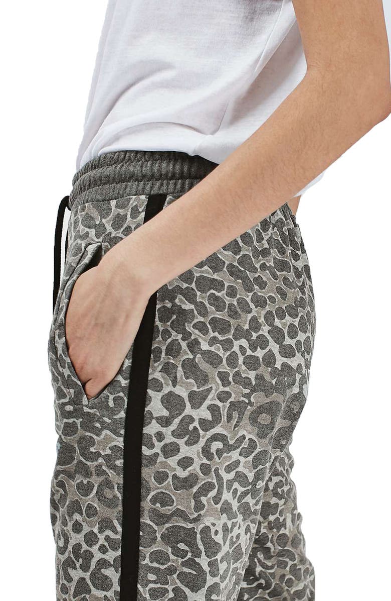 Topshop Leopard Print Jogger Pants, Alternate, color, 