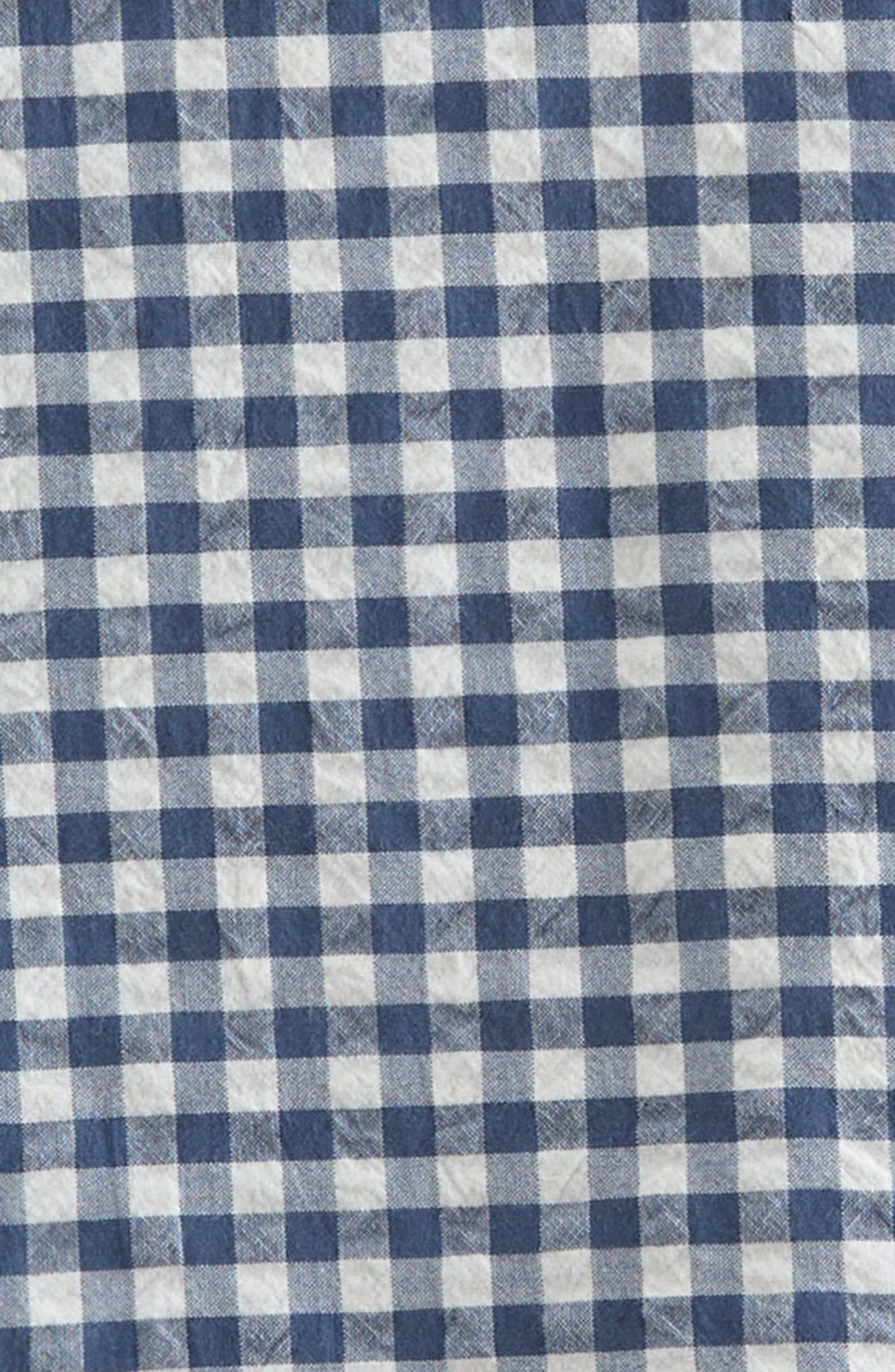 Детские Nordstrom Seersucker Short Sleeve Button-Up Shirt & Drawstring Shorts Set — фото 4