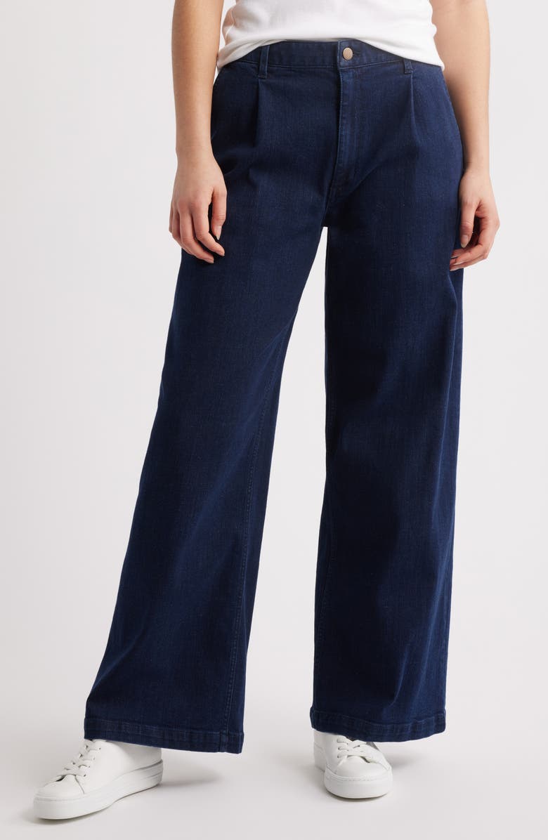 Caslon<sup>®</sup> High Waist Pleated Wide Leg Jeans, Alternate, color, Dark Wash