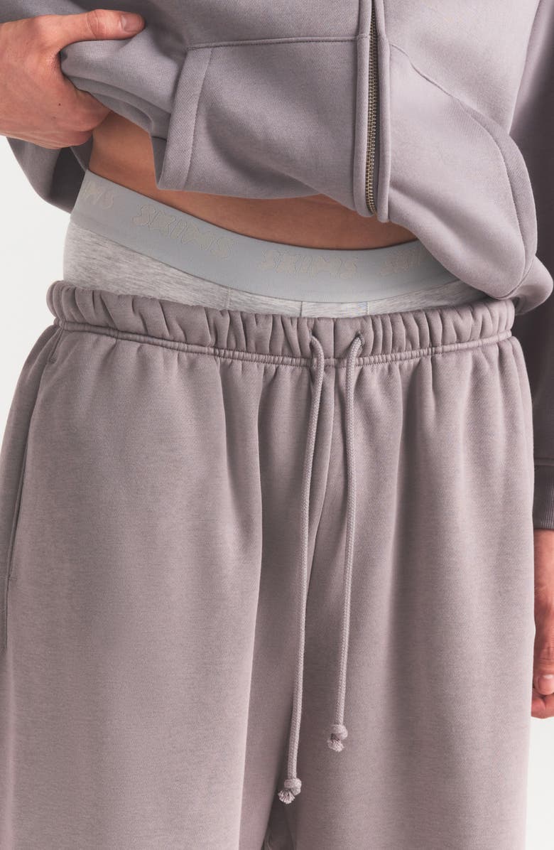 SKIMS Relaxed Long Shorts, Alternate, color, Shadow