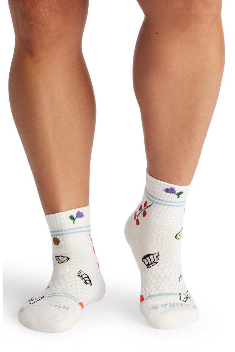 Solid Tossed Dinner Party Quarter Socks, Alternate, color, SOFT WHITE