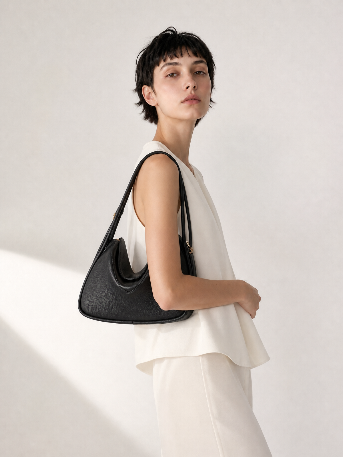 Carnaby Genuine Pebble Leather Shoulder Bag, Alternate, color, Black