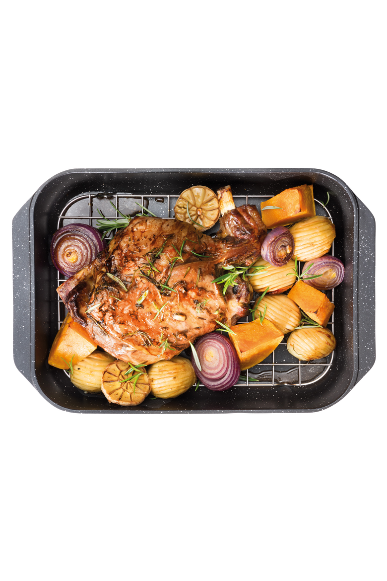 GRANITE Roaster with Rack 5.9 Qt., Alternate, color, BLACK