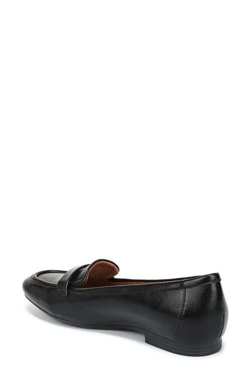 Naturalizer Keaton Loafer In Black