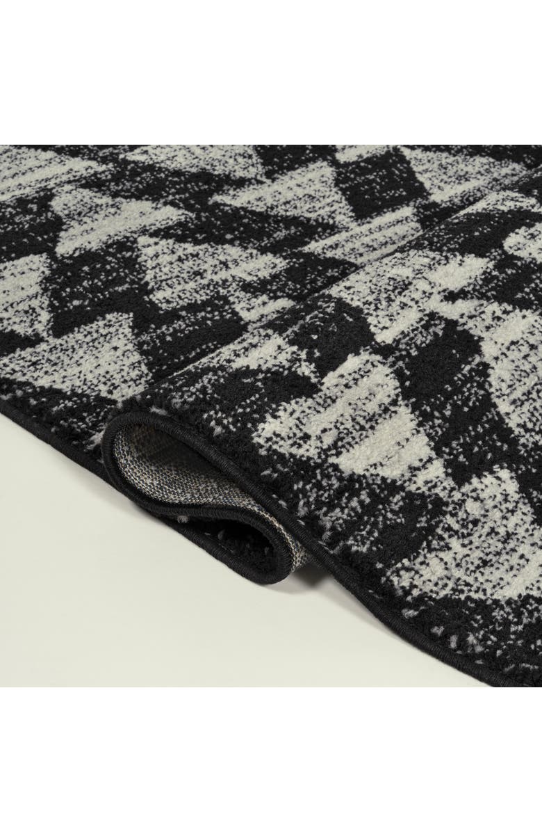 JONATHAN Y Aisha Moroccan Triangle Geometric Area Rug, Alternate, color, Black/Cream
