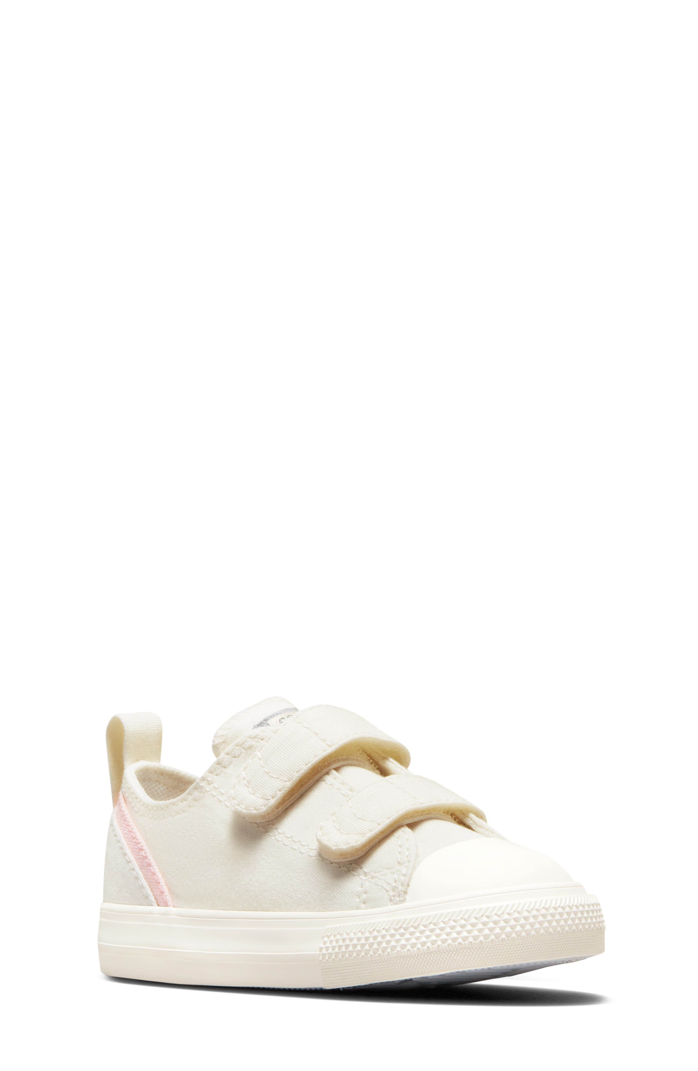 Converse Kids' Chuck Taylor<sup>®</sup> All Star<sup>®</sup> 2V Ox Sneaker, Alternate, color, 