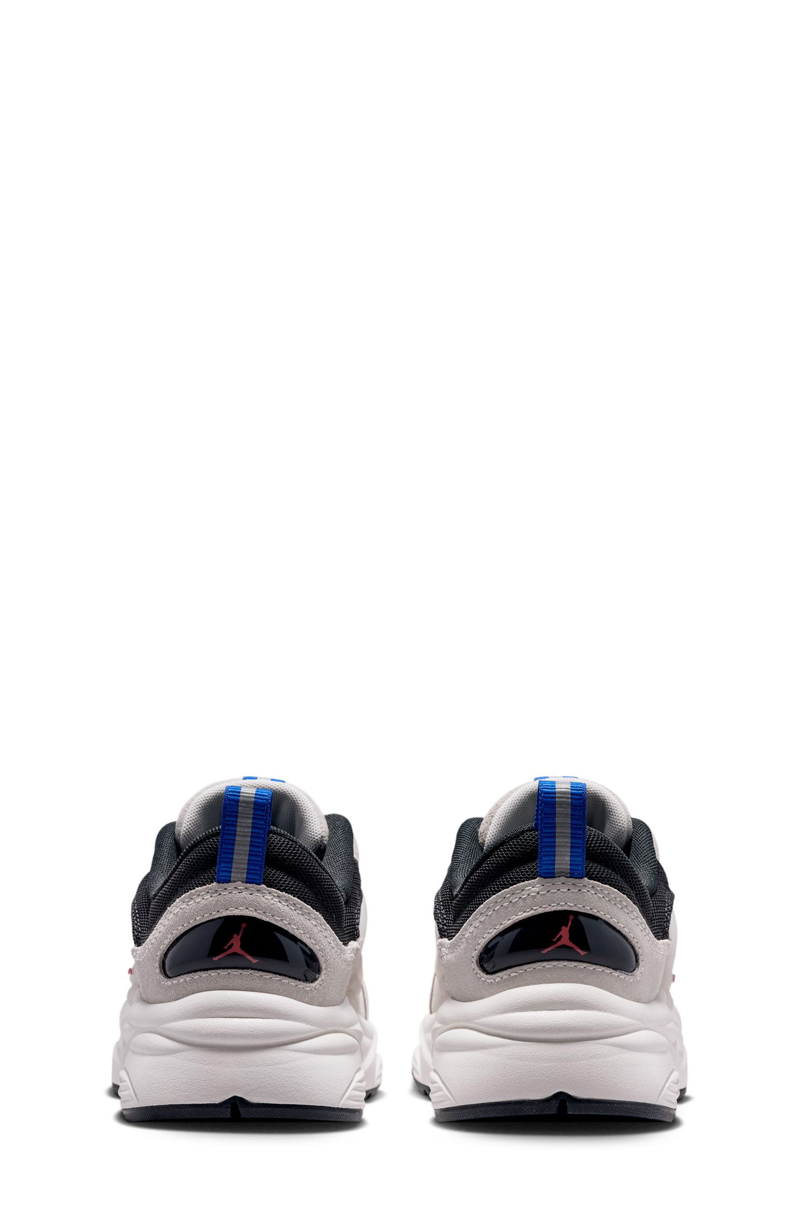 Jordan Kids' Trunner O/S Sneaker, Alternate, color, Phantom/ Game Royal/ Red
