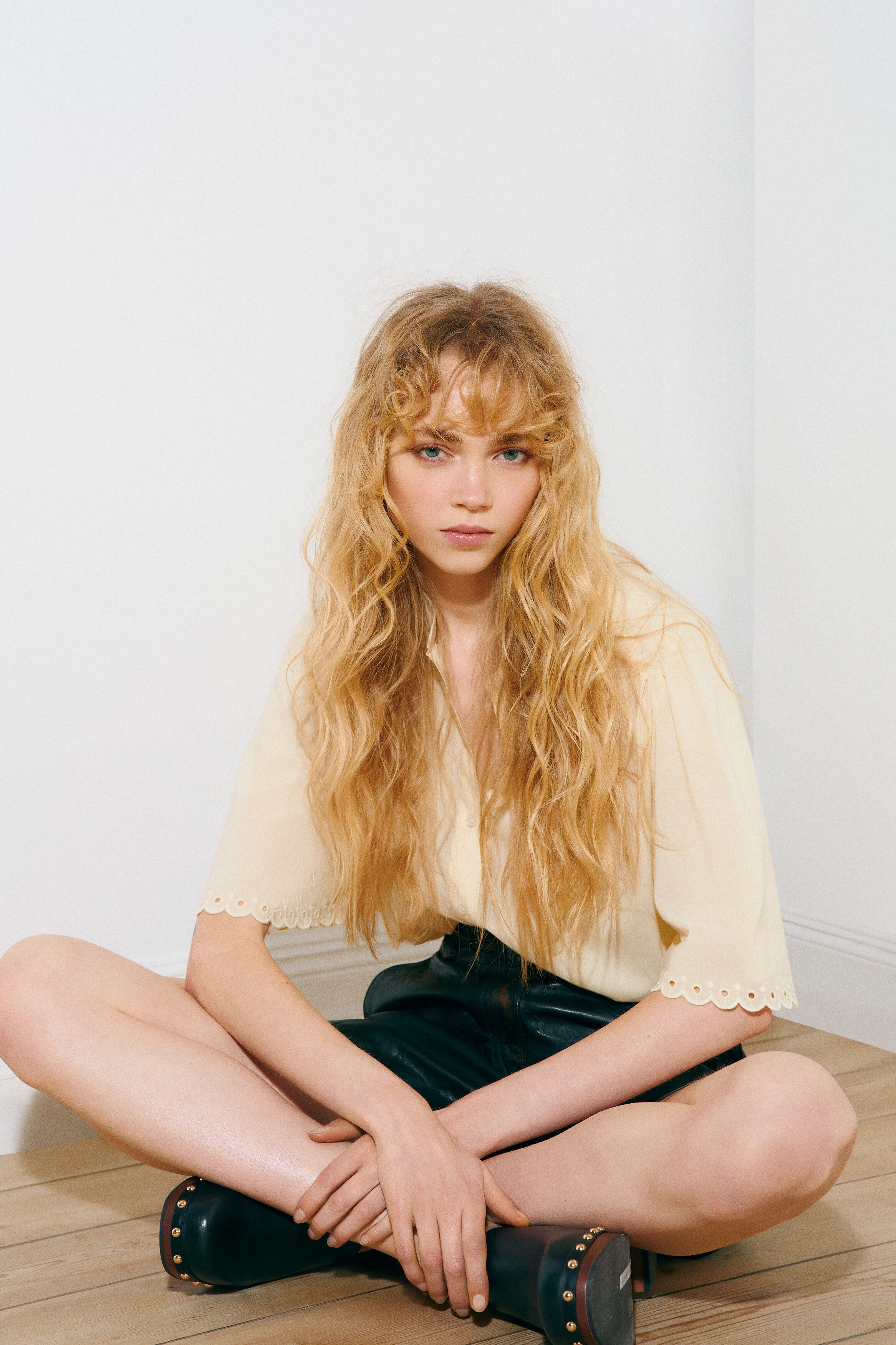 Cotton-blend blouse - image 3