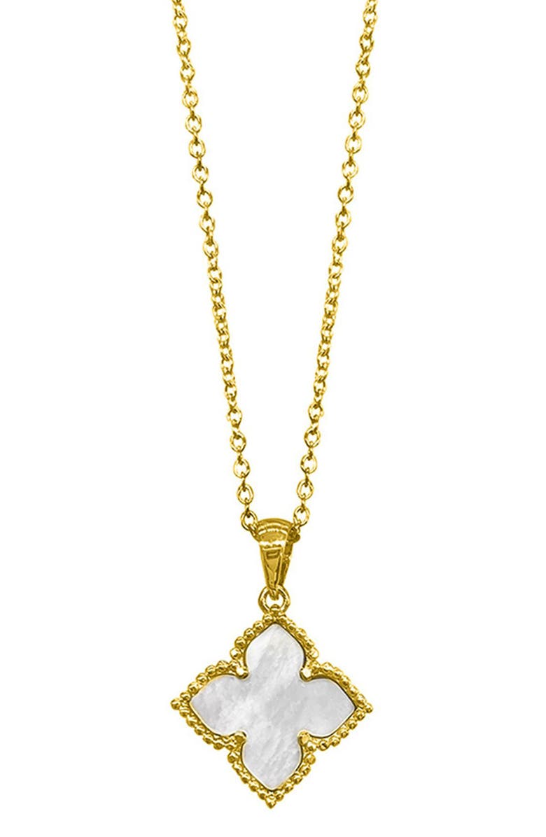 Mother of Pearl Flower Pendant Necklace