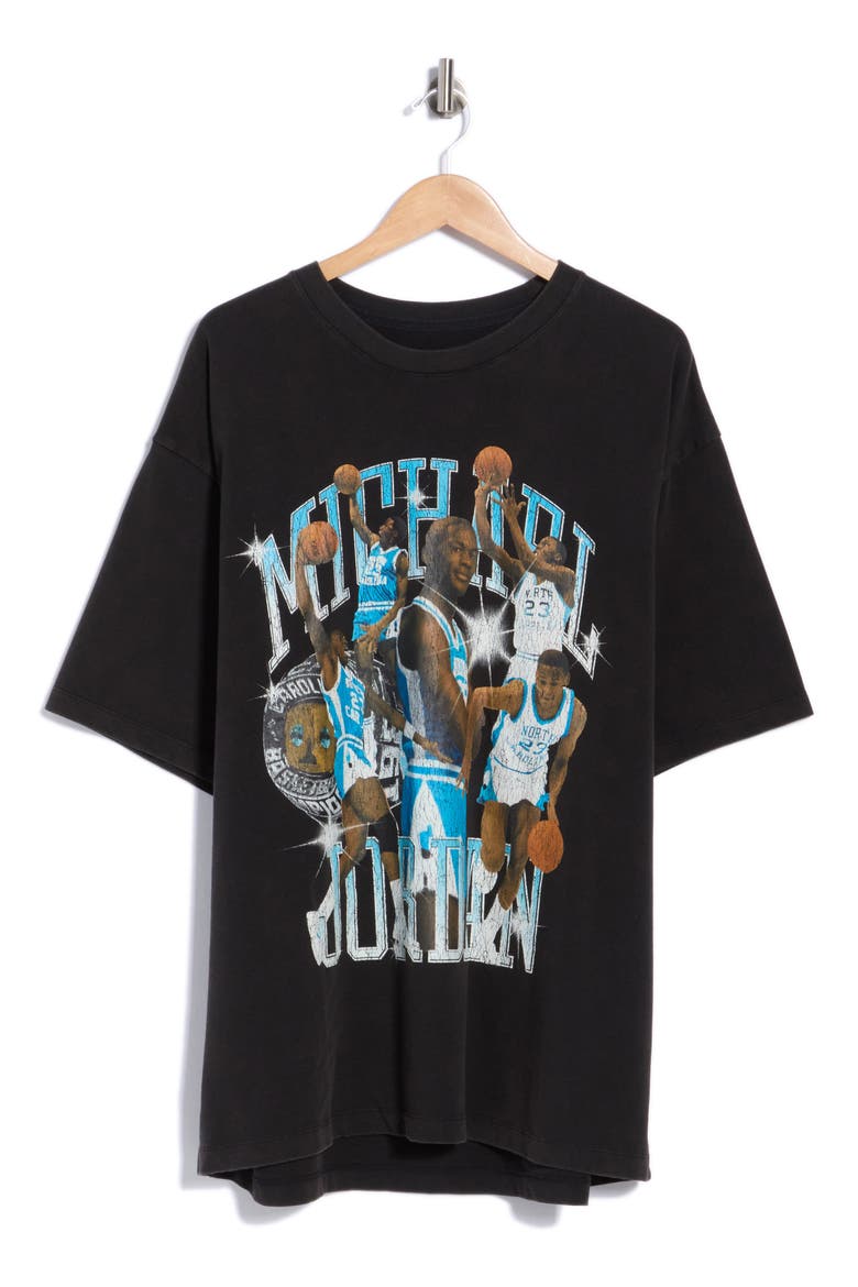 Jordan Flight Essentials Oversized Graphic T-Shirt, Main, color, BLACK/ DARK POWDER BLUE