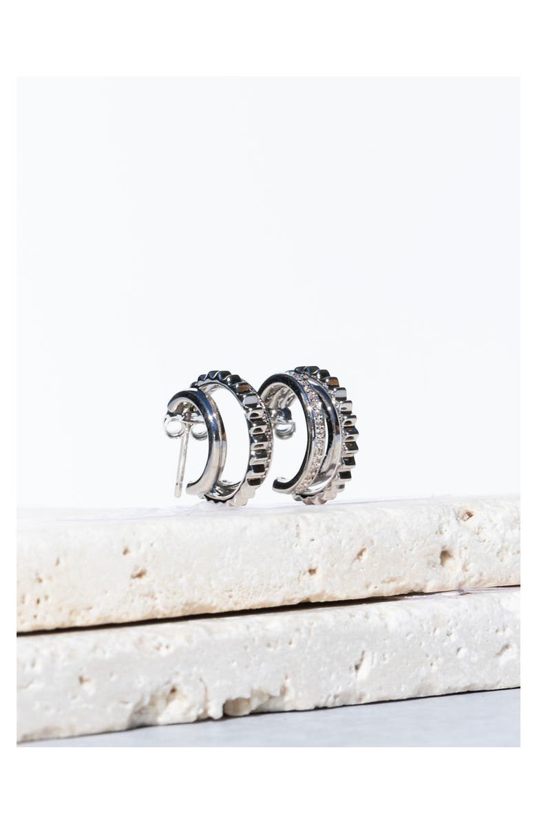 NATIVE GEM Triple Threat Huggie Hoop Earrings, Alternate, color, Silver