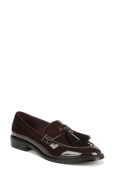 Carolyn Low Tassel Loafer (Women)