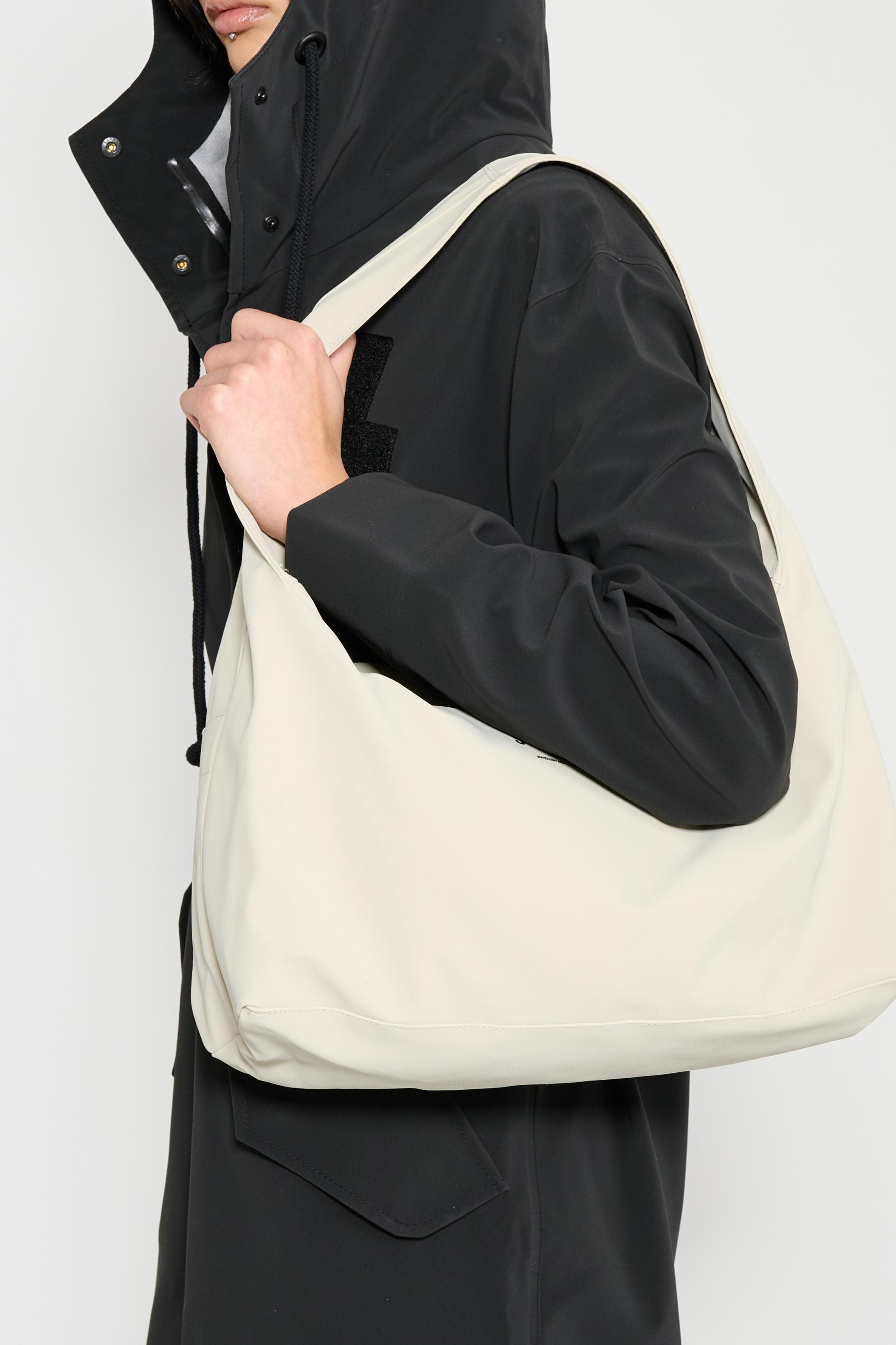 Ewa Bag Waterproof Shoulder Bag, Alternate, color, Pelican