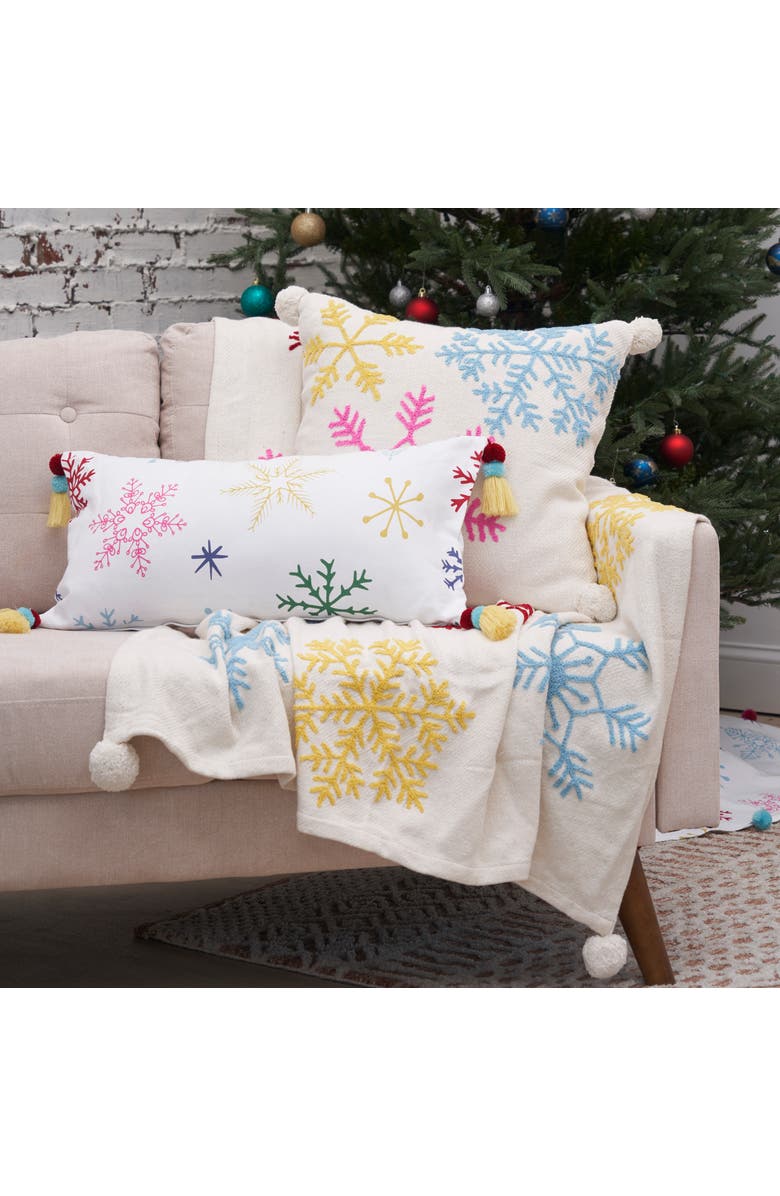 carol & frank Snowflakes 100% Cotton Boho Christmas Accent Throw Pillow w/ Tassels 20" x 20", Alternate, color, Blue