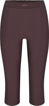SKIMS High Waist Capri Pants