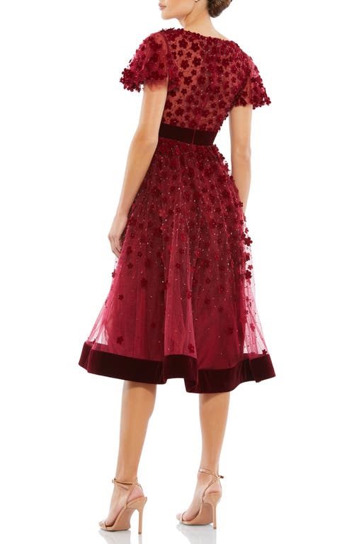 Mac Duggal Embellished Butterfly Sleeve Velvet Hem Midi Dress In Burgundy