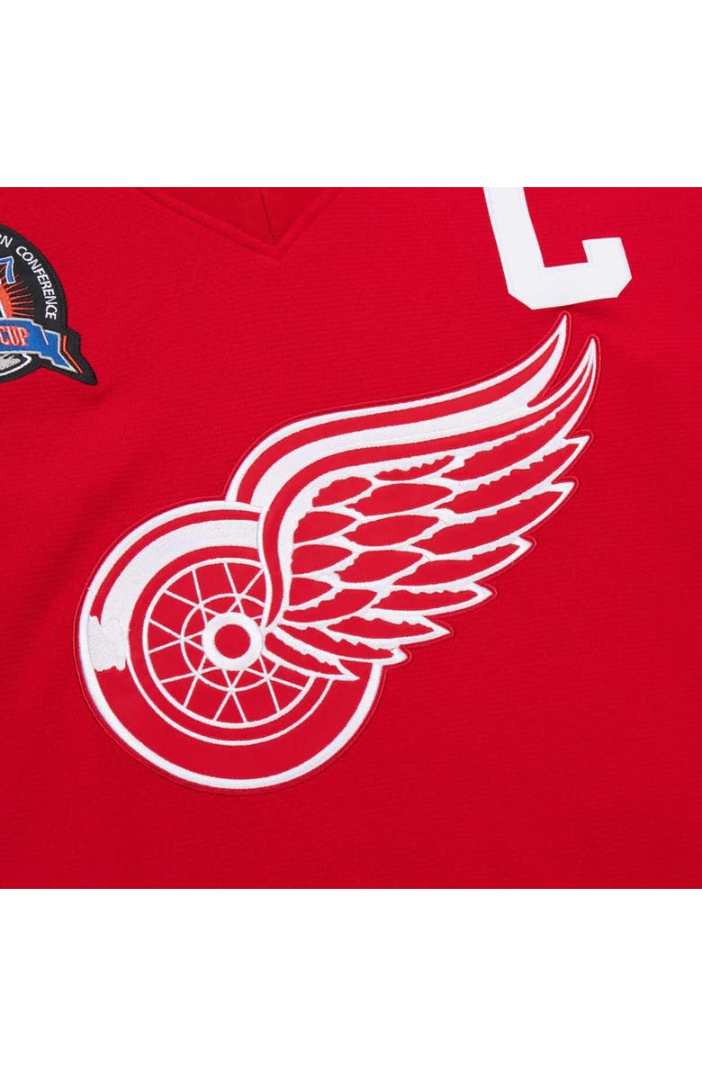 Mitchell & Ness Men's Steve Yzerman Scarlet Detroit Red Wings 1996-97 Power Play Jersey, Alternate, color, Scarlet