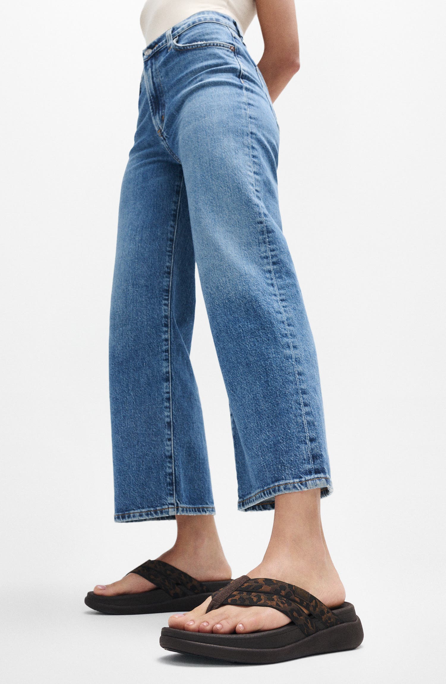 FitFlop F-Mode Go Leopard Web Strap Flip Flop, Alternate, color, 