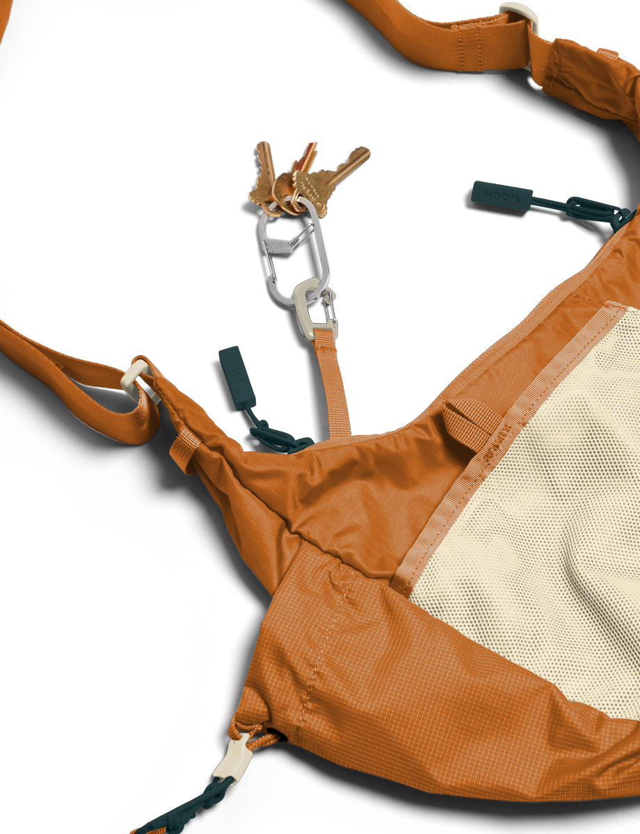 Baboon to the Moon Crescent Crossbody Big 8L, Alternate, color, Caramel