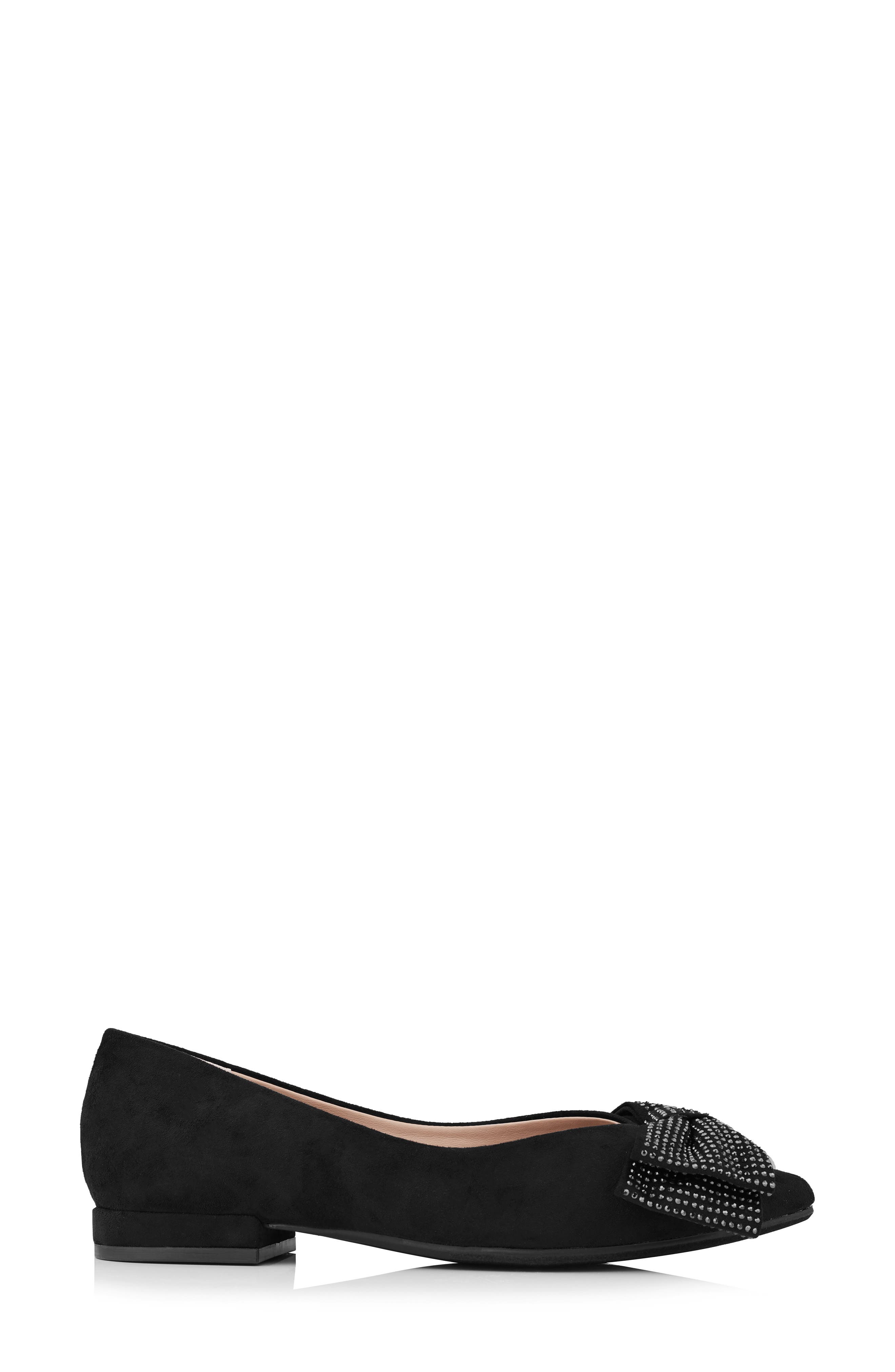 Me Too Alize Bow Pointed Toe Flat, Alternate, color, Black