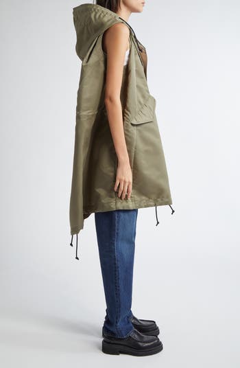 Sacai Nylon Twill Hooded Vest | Nordstrom