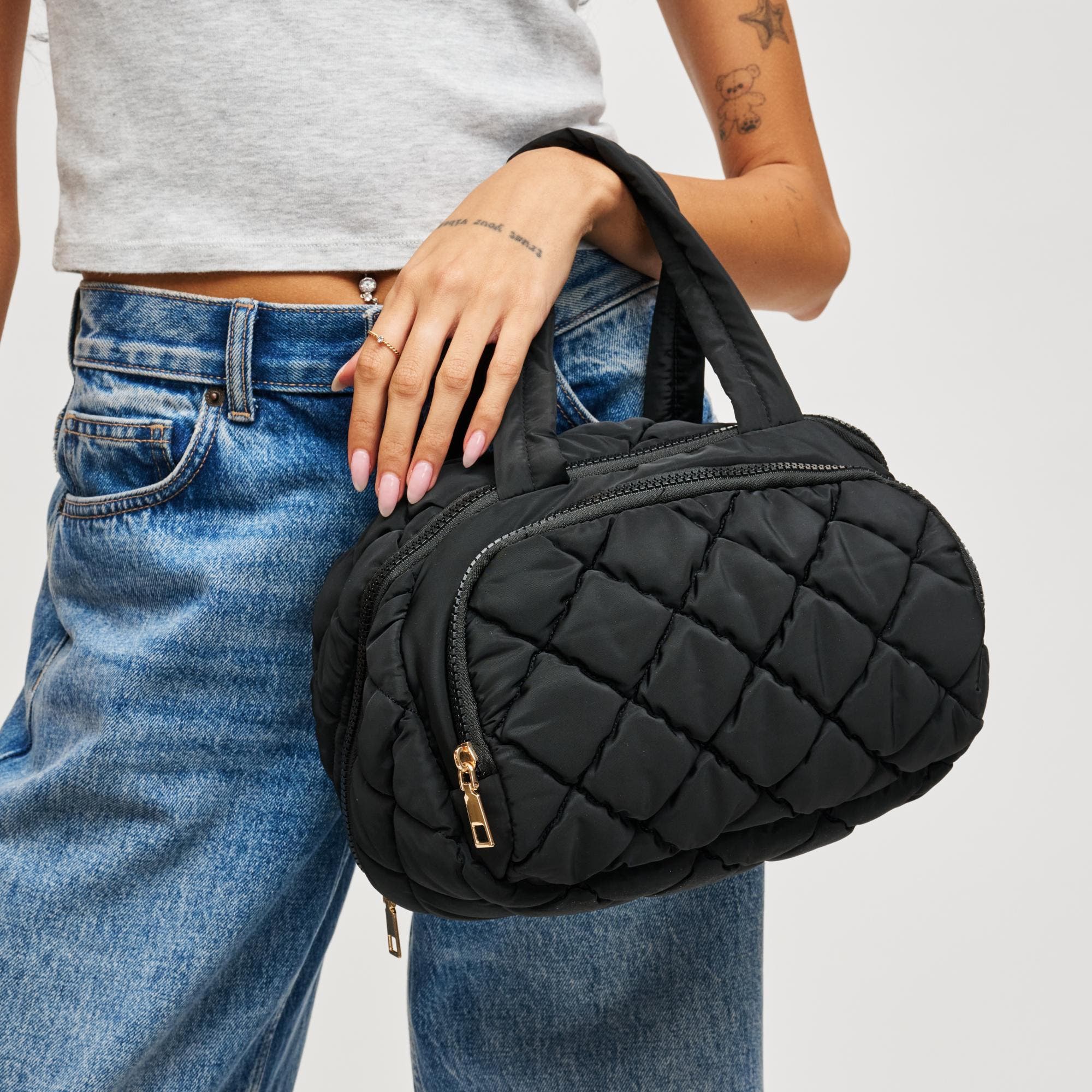 URBAN EXPRESSIONS HANDBAGS Zip Me Pretty - Quilted Puffer Travel Organizer, Main, color, Black
