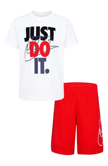 Nike 'just Do It' Shorts & T-shirt Set In Red