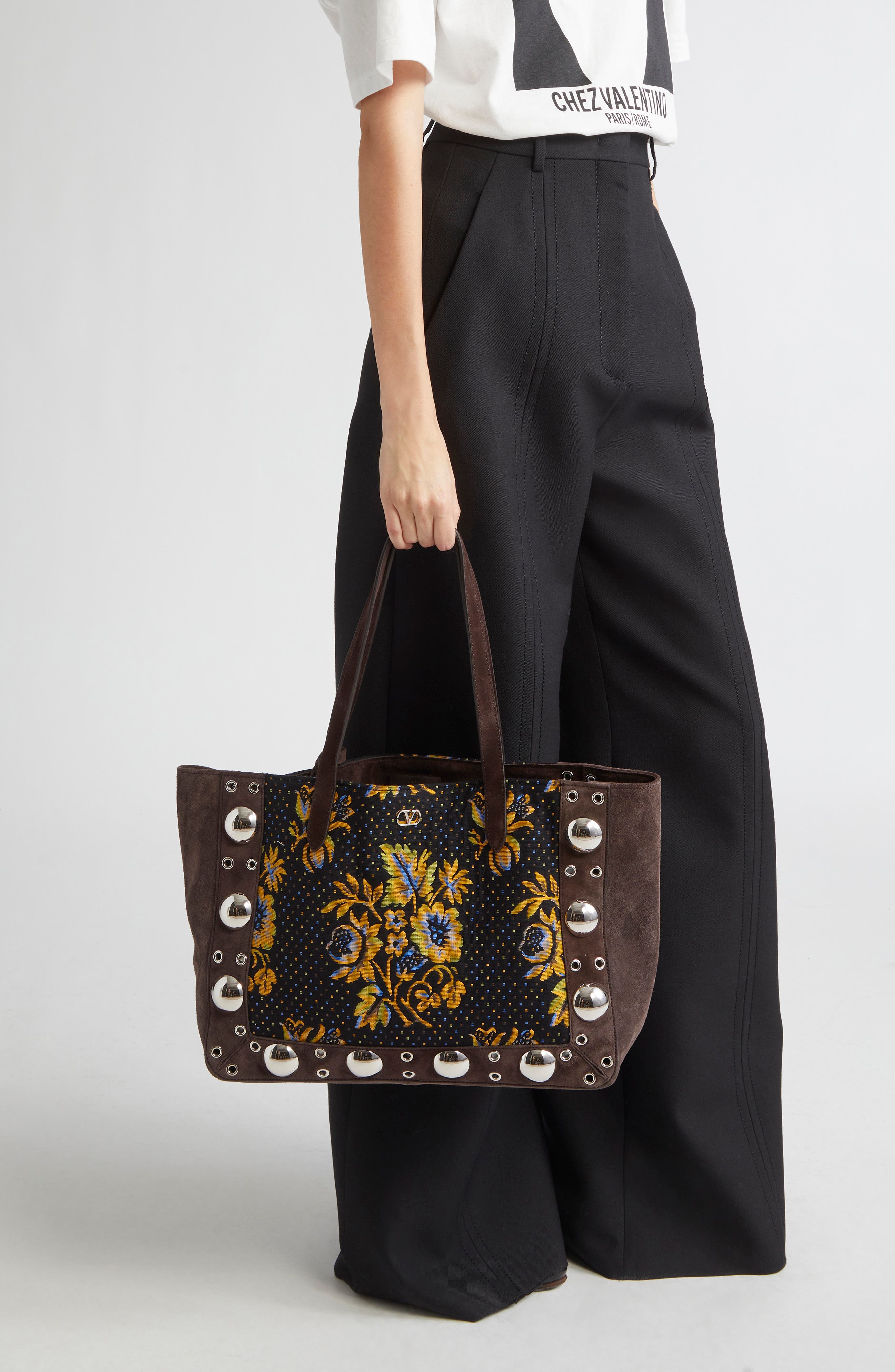 Valentino Garavani Large Nellcôte Studded Tote, Alternate, color, Rcb Testa Di Moro Multi