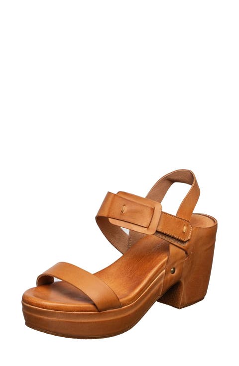 Kira Platform Sandal (Women)
