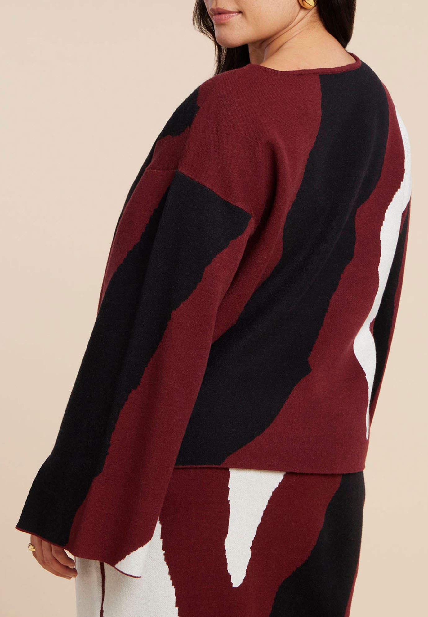 V Neck Intarsia Sweater - image 2