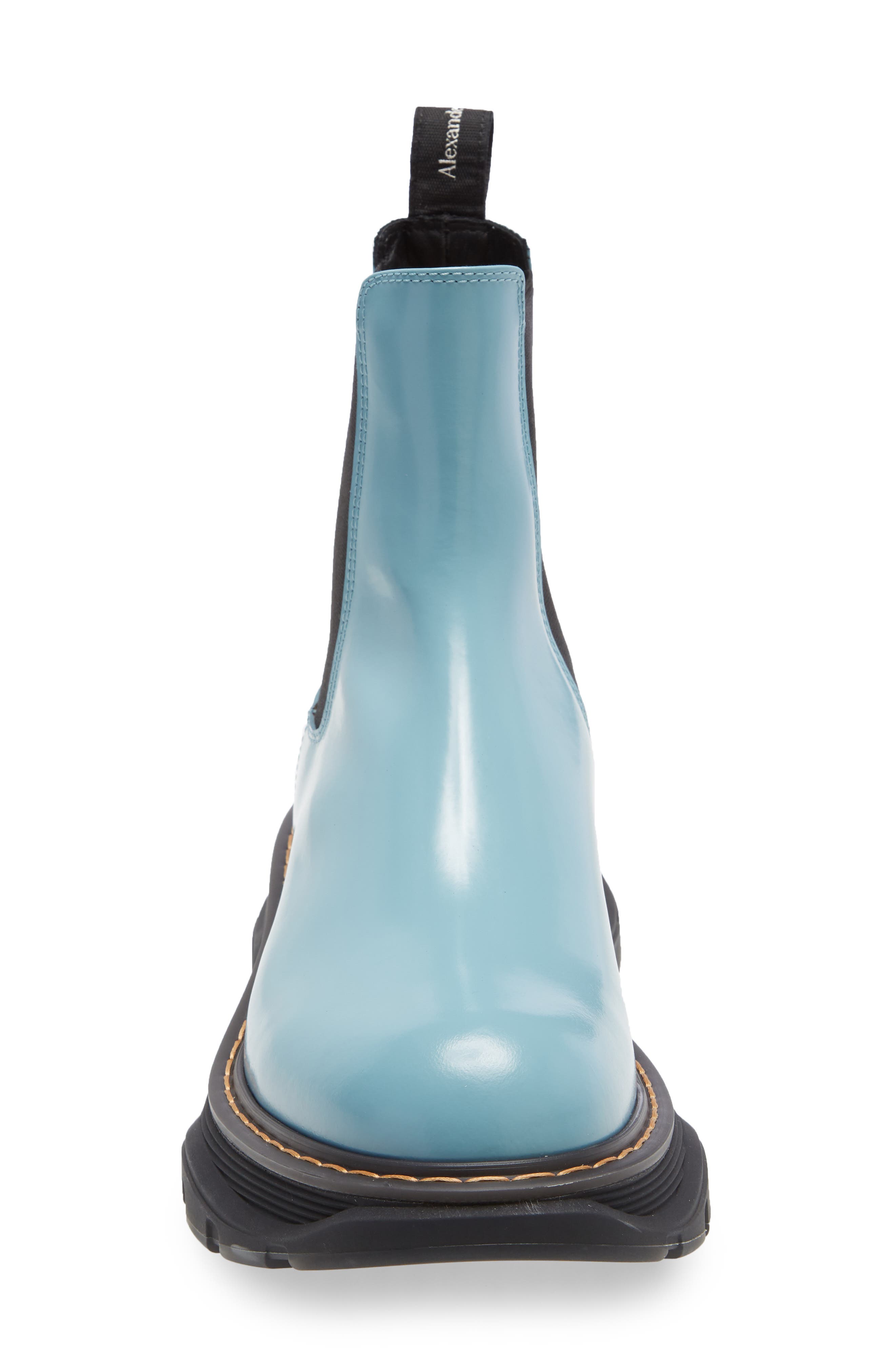 Alexander McQueen Tread Chelsea Boot, Alternate, color, CORN BLUE
