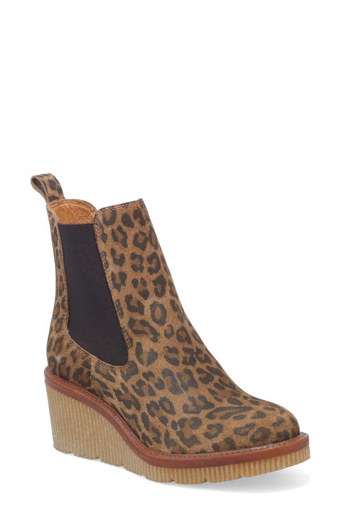 Averie Platform Wedge Bootie (Women)