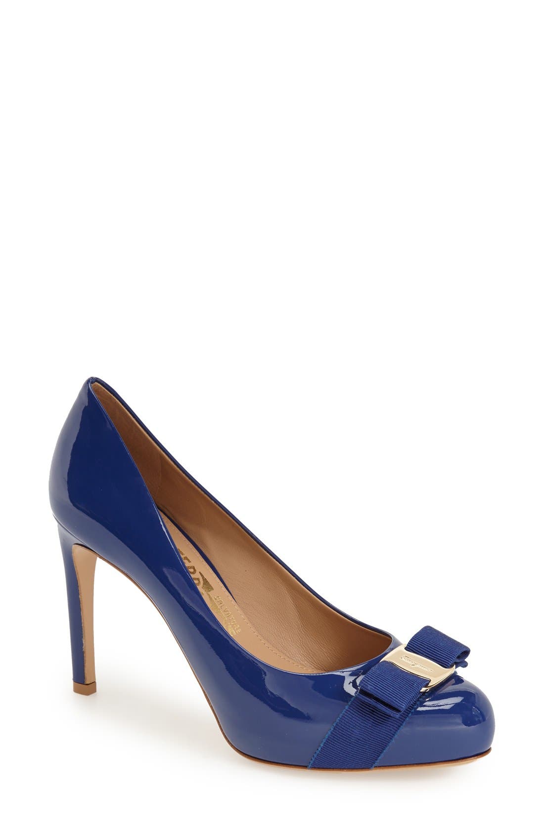 FERRAGAMO Salvatore Ferragamo Pimpa Rounded Toe Bow Pump, Main, color, 