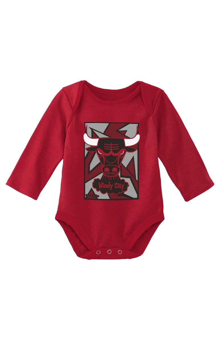 Mitchell & Ness Infant Mitchell & Ness Black/Red Chicago Bulls Hardwood Classics Bodysuits & Cuffed Knit Hat Set, Alternate, color, Black