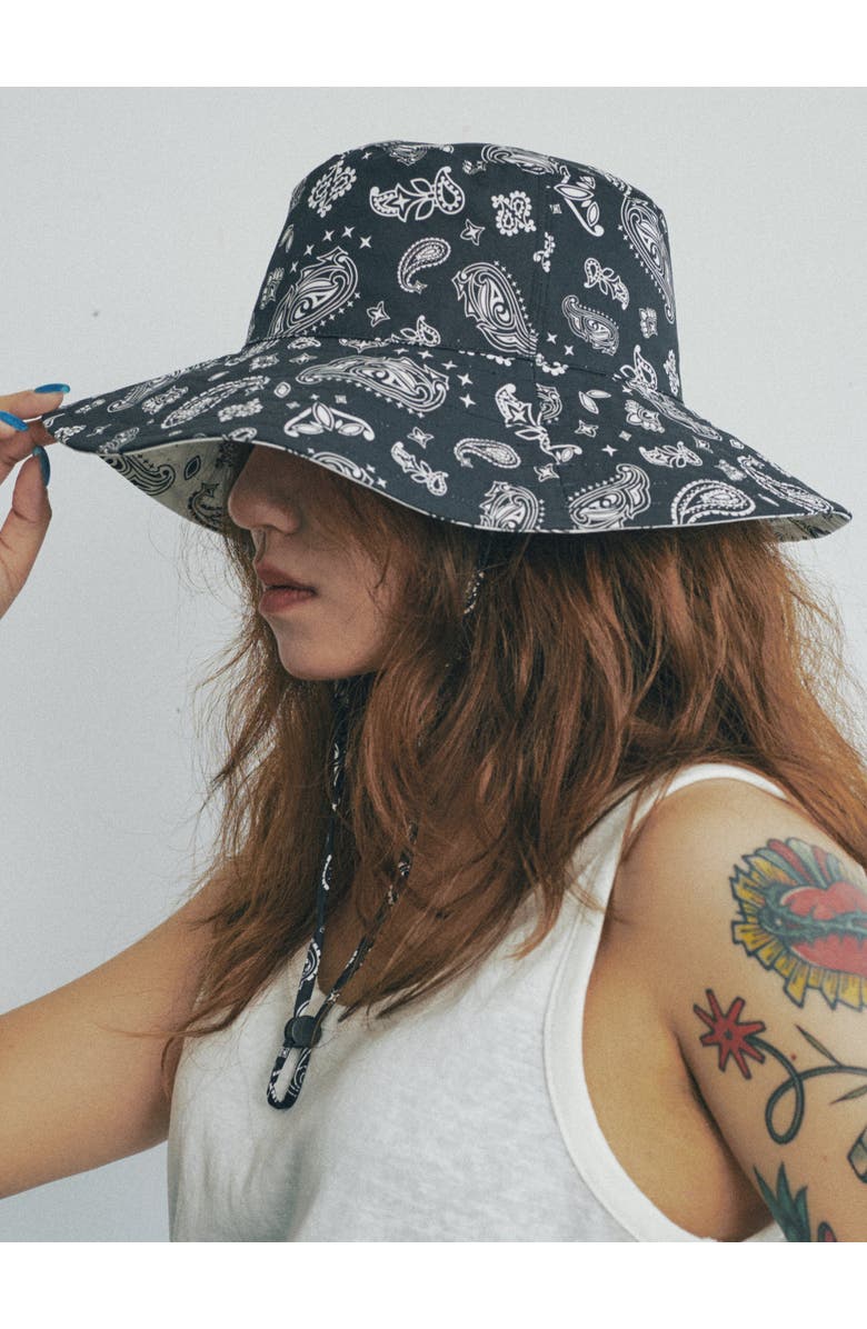 Lost Pattern "Paisley" Cotton Reversible Sun Hat, Alternate, color, Charcoal Black