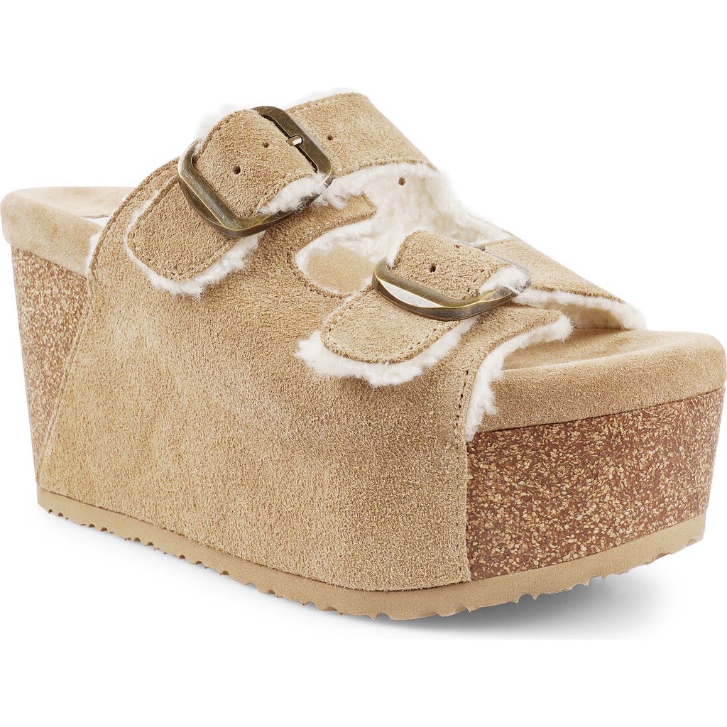 Zigi Faux Shearling Platform Sandal In Gold