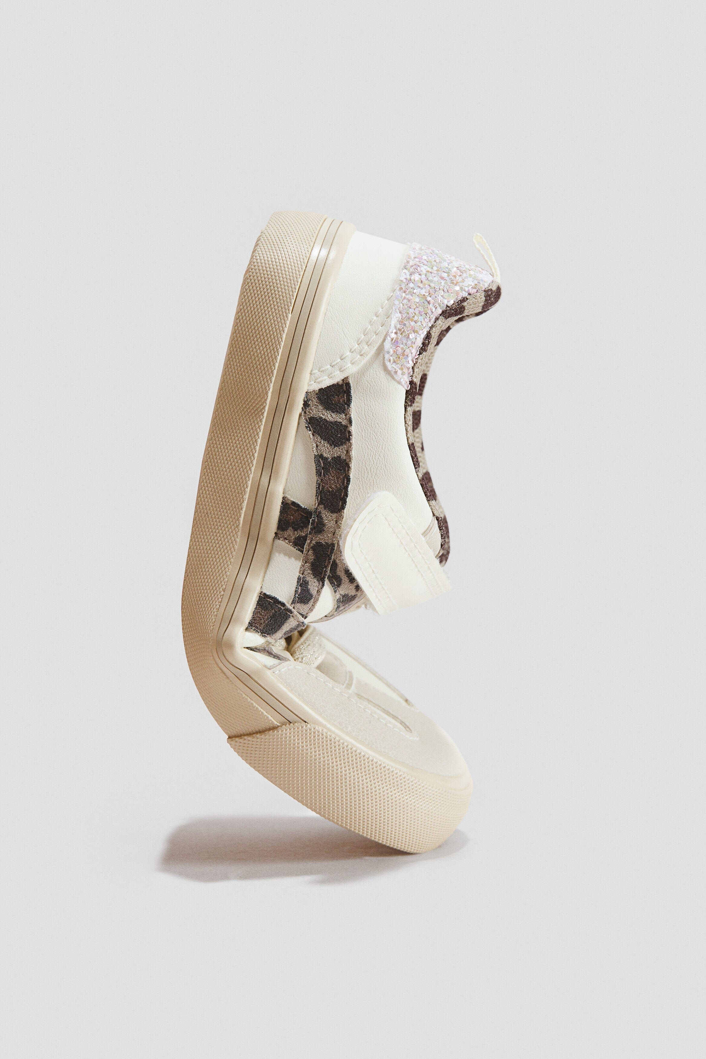 H&M Barefoot sneakers, Alternate, color, Cream/Leopard Print