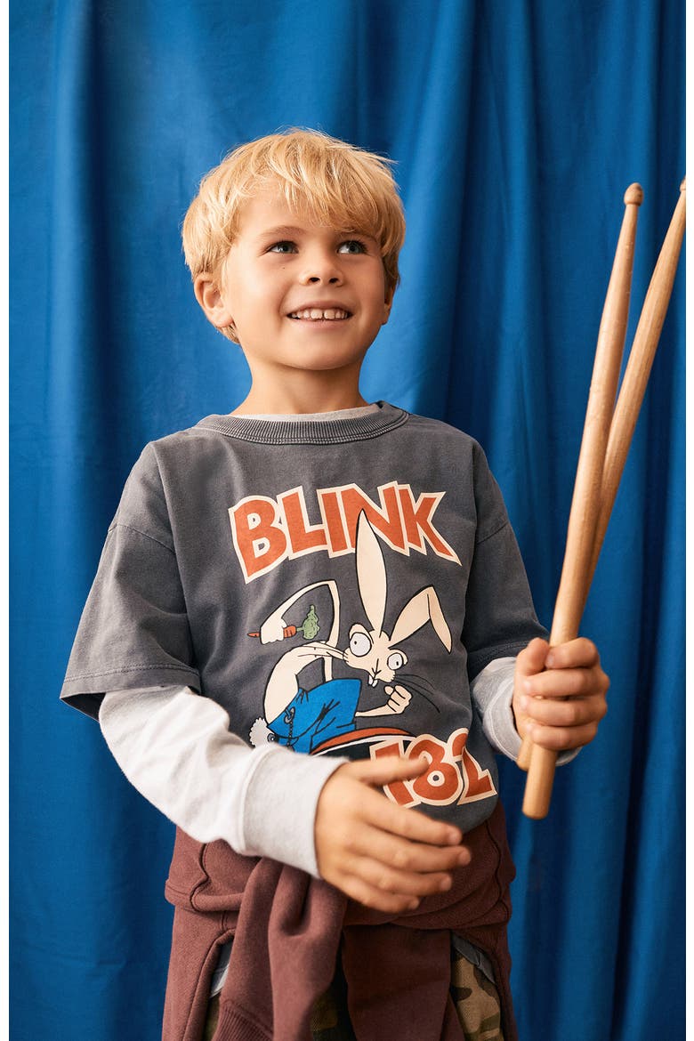 Kid's Licensed Drop Shoulder Short Sleeve Tee, Alternate, color, Rabbit Grey Blink 182