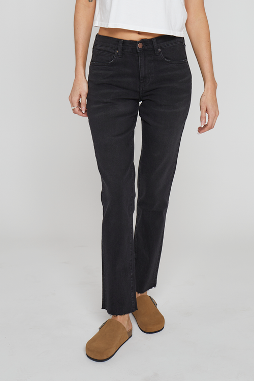 OLIVER LOGAN OLIVER LOGAN CROSBY HIGH RISE RELAXED TAPER FADED BLACK