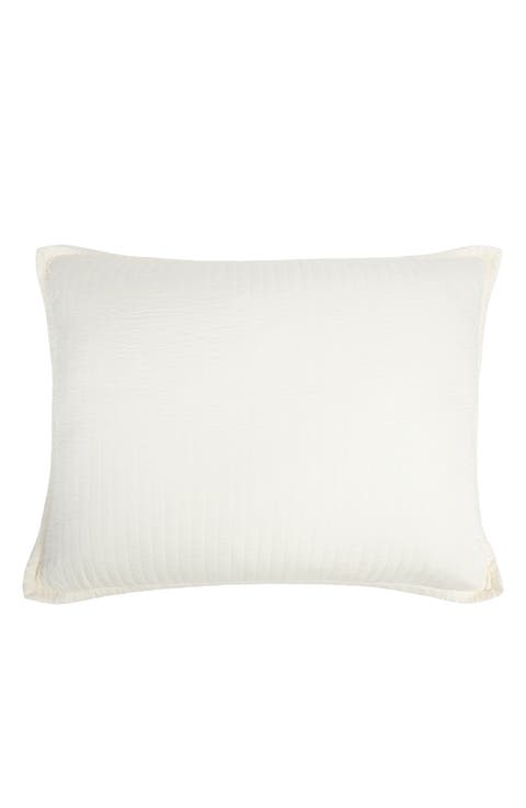 Carlyle Pillow