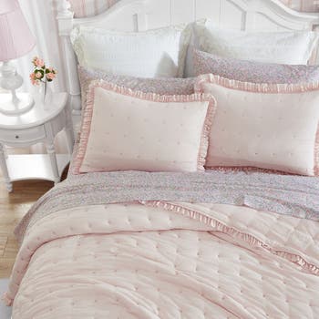 Hailee Quilt & Sham Set