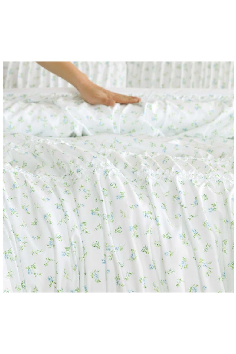 Rosemoore Reversible Quilt Set, Alternate, color, WHITE/ SAGE GREEN/ PINK