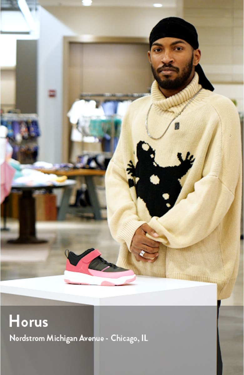 Max Aura 3 Mid Top Sneaker, sales video thumbnail