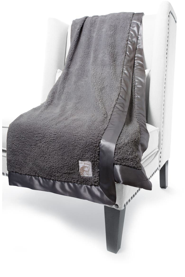 Giraffe at Home Chenille Throw, Alternate, color, CHARCOAL