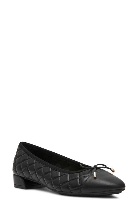 Divine Cap Toe Pump