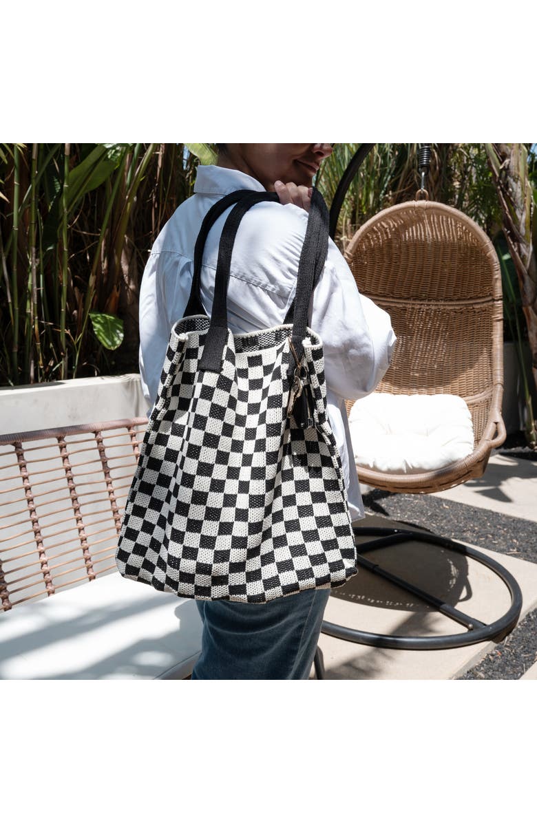 Casupo Checkered Sweater Tote Bag, Alternate, color, Black And White