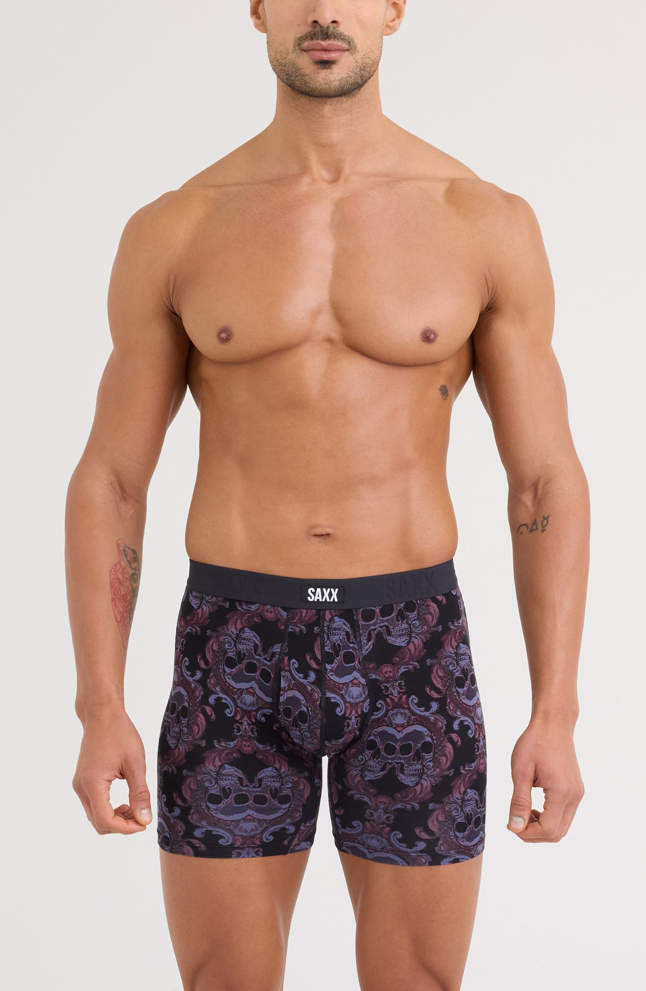 SKULL BROCADE- BLACK