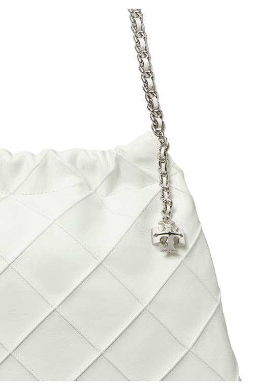 Tory Burch Fleming Distressed Quilted Leather Hobo Bag In Blanc
