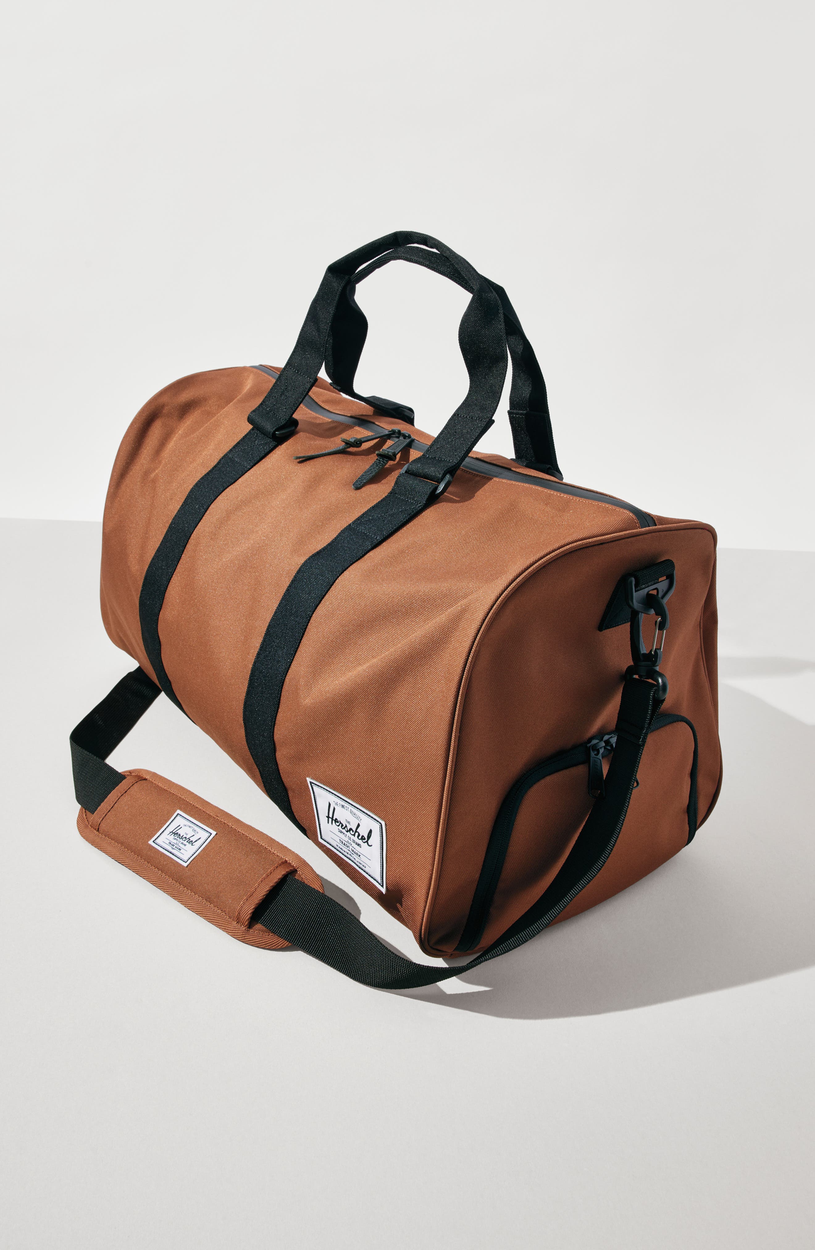 Novel Duffle Bag, Alternate, color, DESERT PALMS