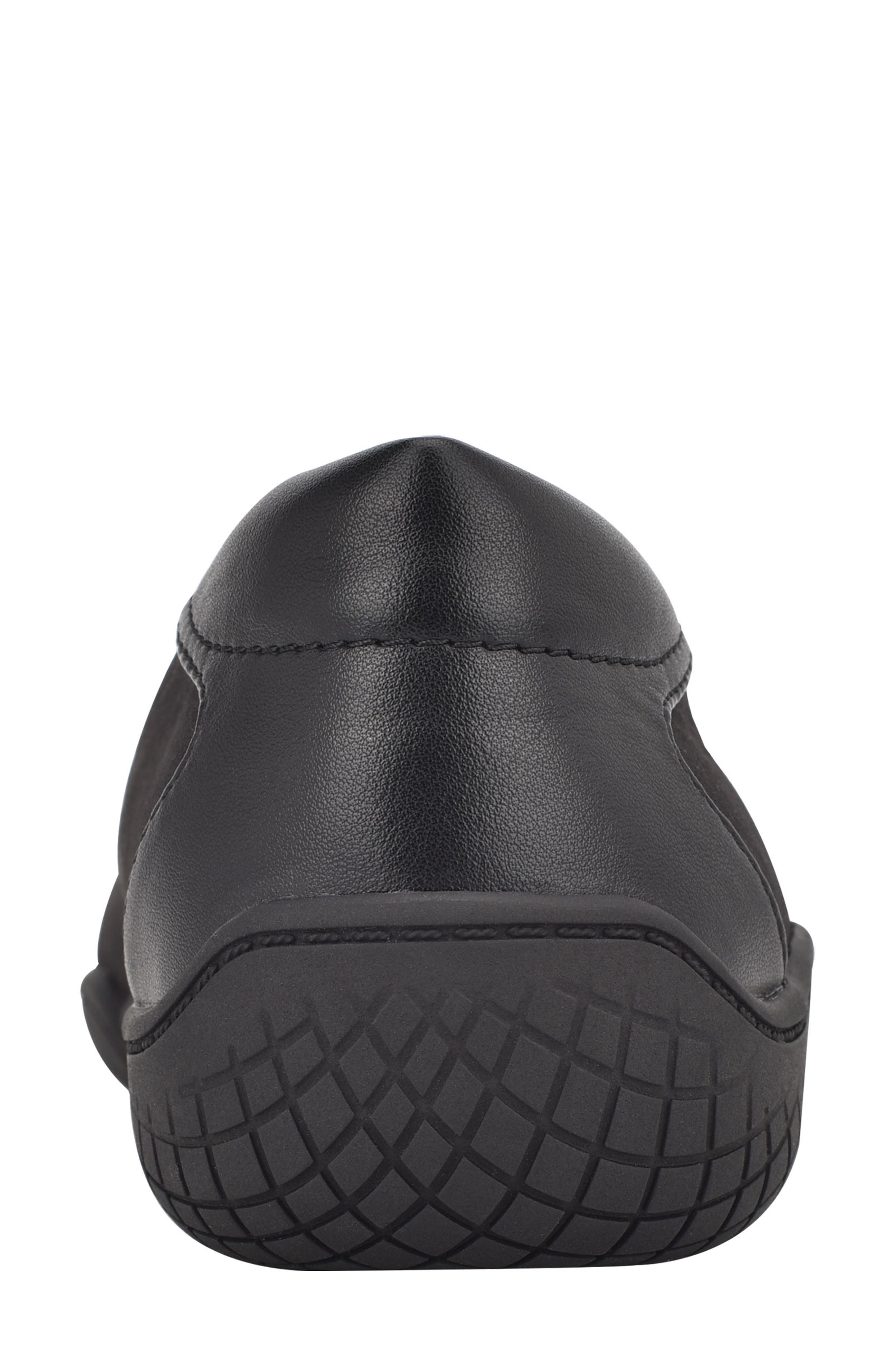 Easy Spirit Gift Flat, Alternate, color, 